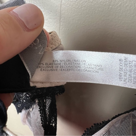 Victoria’s Secret Very Sexy Unlined Demi Bustier Black Lace Bra 34 C Lingerie - Picture 8 of 10
